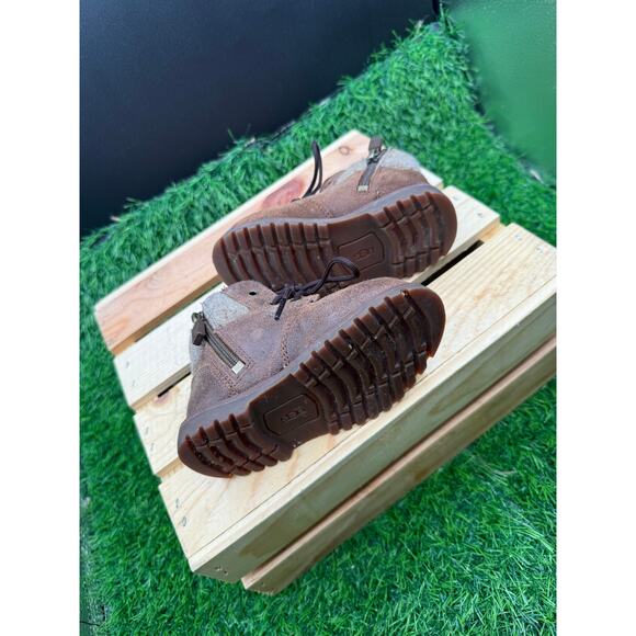 UGG-Kids Booties-Brown- Size 6T - Picture 9 of 10